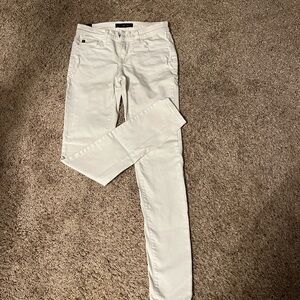 KanCan Women's Crisp White Skinny Jeans